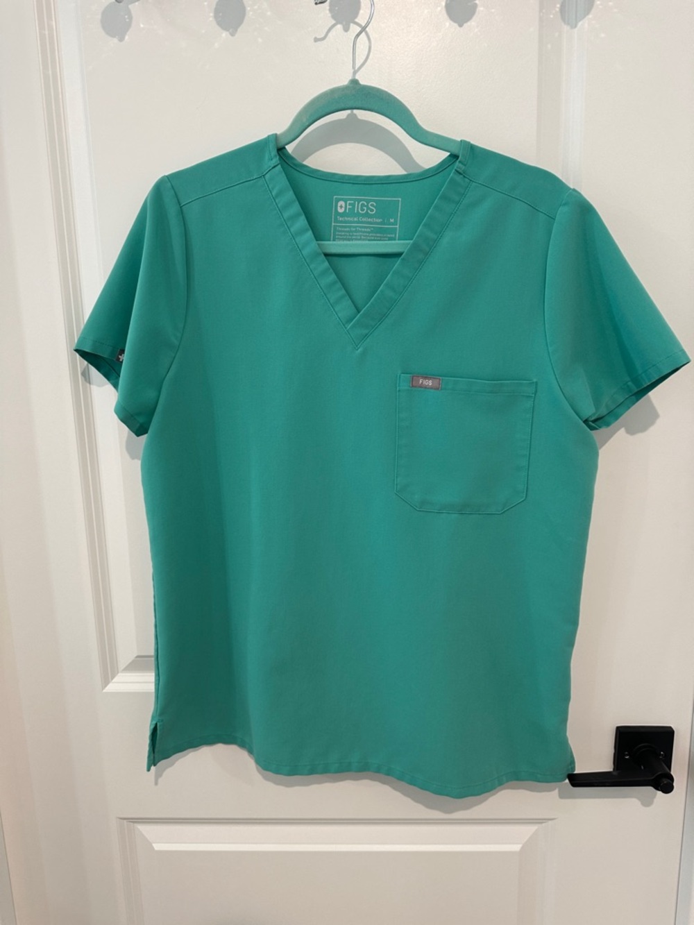 Figs Women's Catarina Scrub Top